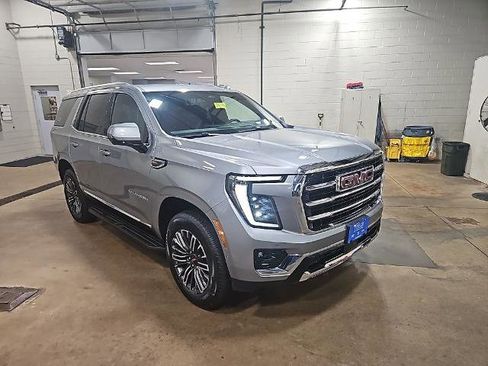 New 2026 GMC Yukon Elevation w/ Elevation Premium Package AWD/4WD image 8