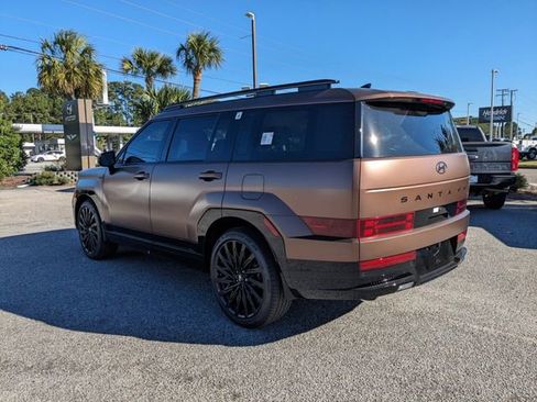 Used 2025 Hyundai Santa Fe Calligraphy image 5