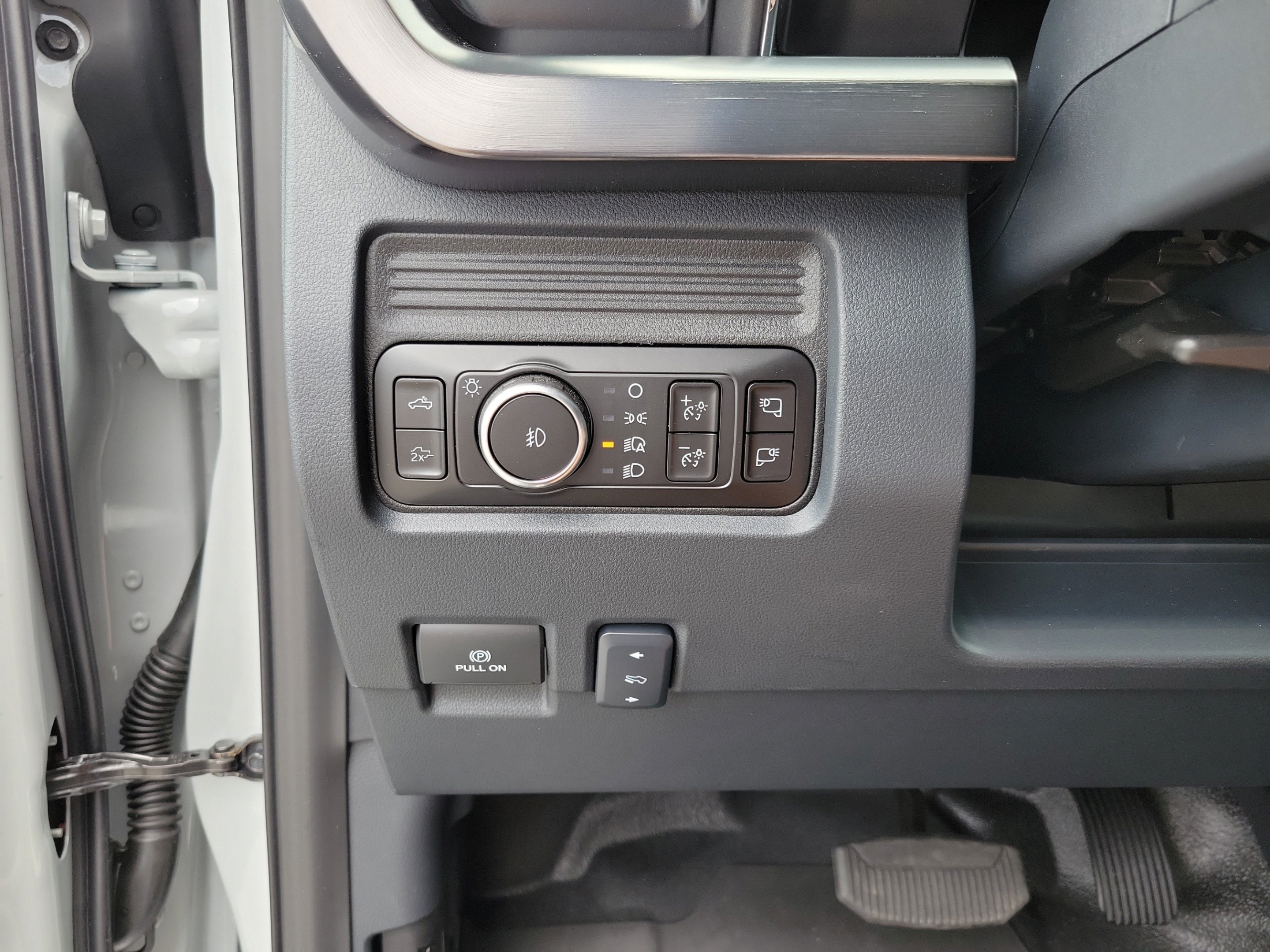New 2026 Ford F350 Lariat w/ FX4 Off-Road Package AWD/4WD image 19