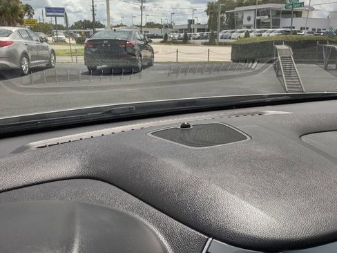 Used 2016 Chevrolet Cruze LT w/ Convenience Package image 21