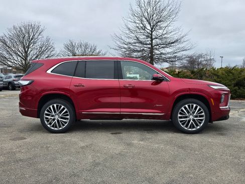 New 2026 Buick Enclave Avenir image 9