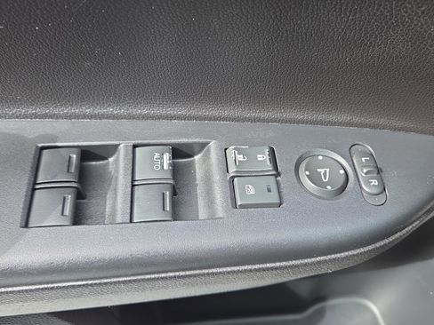 Used 2016 Honda Accord Sport image 37