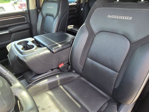 Used 2020 RAM 1500 Laramie AWD/4WD image 25