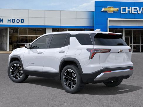 New 2026 Chevrolet Equinox LT image 3