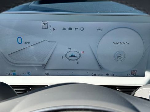 Used 2024 Hyundai Ioniq 5 Limited image 32