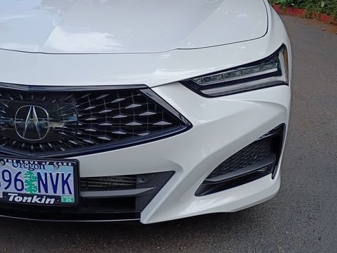 Used 2022 Acura TLX w/ A-SPEC Pkg FWD image 10