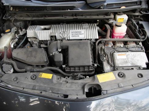 Used 2011 Toyota Prius Four w/ Solar Roof Pkg FWD image 36