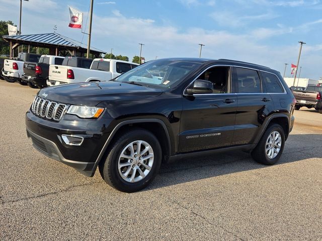 Used 2022 Jeep Grand Cherokee Laredo E w/ Security & Convenience Group RWD image 3