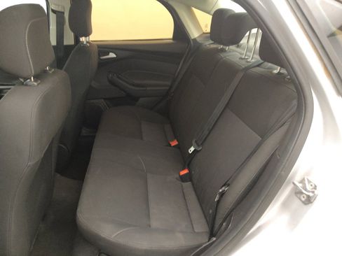 Used 2018 Ford Focus SE image 18