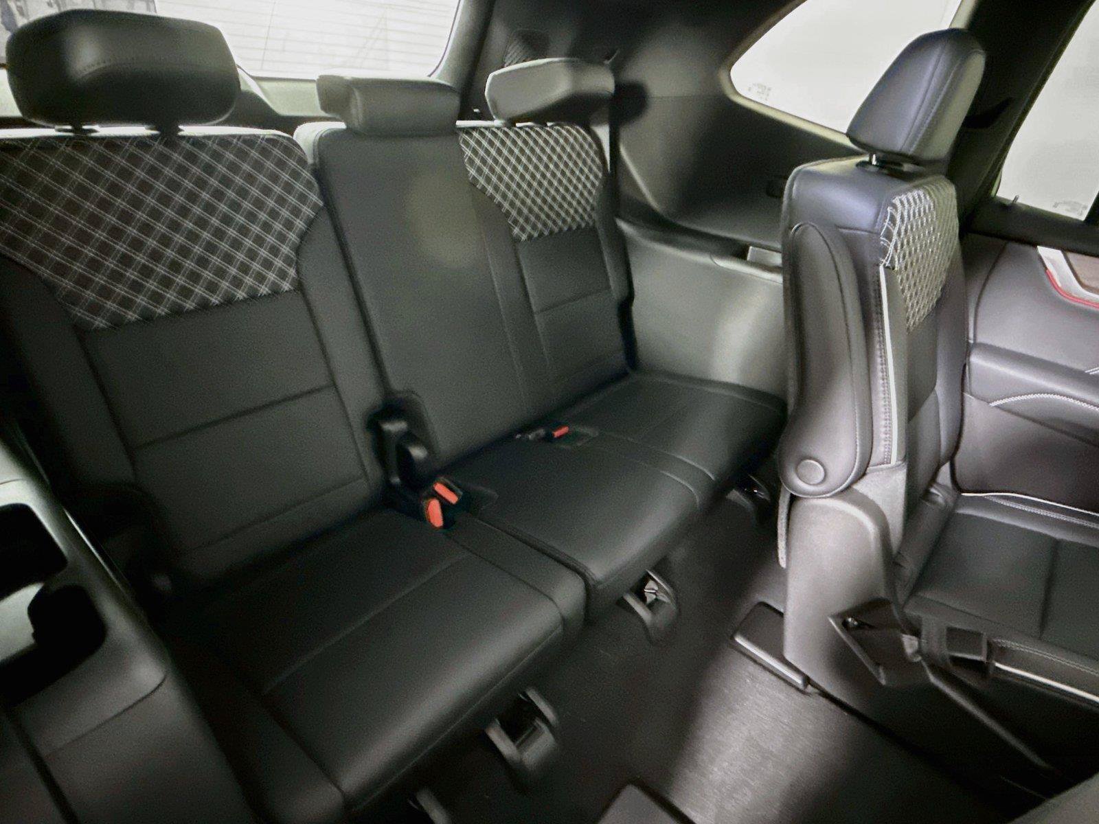 New 2027 GMC Acadia Denali AWD/4WD image 22