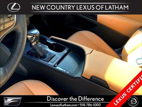 Certified 2023 Lexus ES 350 w/ Premium Package image 13