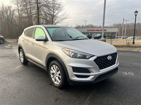 Used 2020 Hyundai Tucson SE image 2