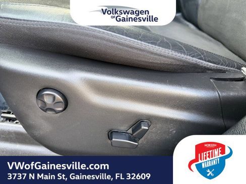 Used 2020 Jeep Grand Cherokee Laredo w/ Laredo X Package image 18