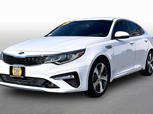 Used 2020 Kia Optima S FWD image 1