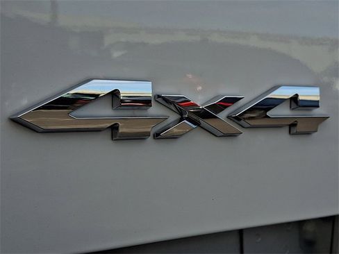 Used 2024 RAM 2500 Tradesman w/ Chrome Appearance Group image 30