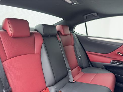 Used 2023 Lexus ES 350 F Sport image 44