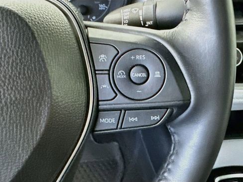 Used 2024 Toyota Corolla SE FWD image 25