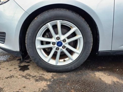 Used 2018 Ford Focus SE image 45