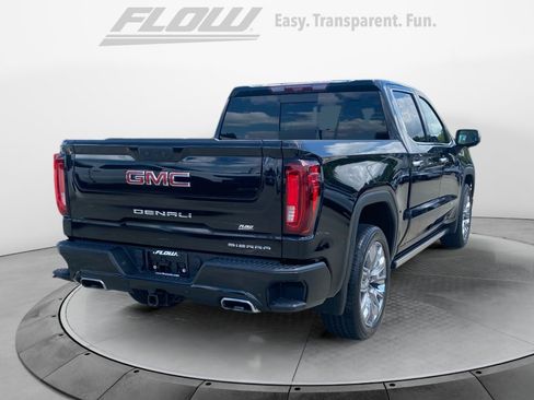 Used 2024 GMC Sierra 1500 Denali AWD/4WD image 9