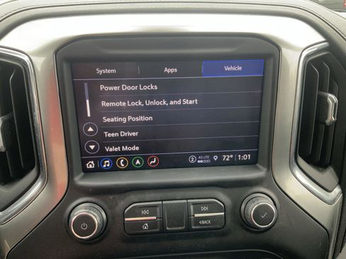 Used 2021 Chevrolet Silverado 1500 LTZ w/ LTZ Premium Package AWD/4WD image 43