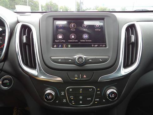Used 2024 Chevrolet Equinox LT AWD/4WD image 22