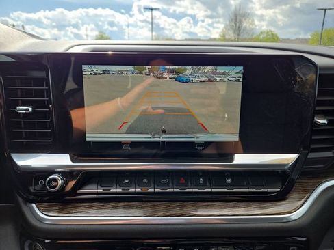 Used 2022 GMC Sierra 1500 Elevation AWD/4WD image 27