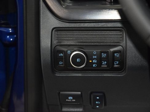 Used 2026 Ford F250 Lariat w/ Black Appearance Package AWD/4WD image 31