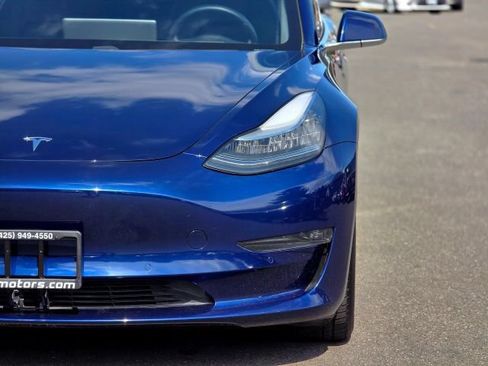 Used 2018 Tesla Model 3 Long Range AWD/4WD image 6