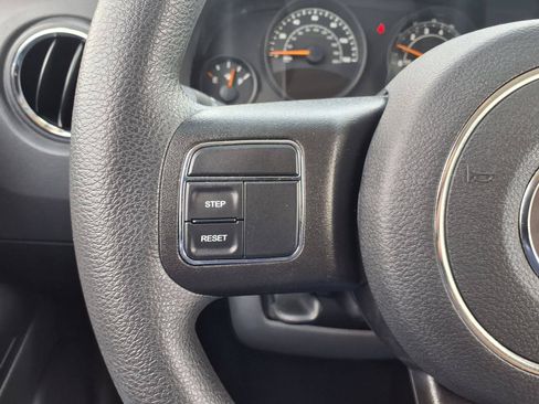 Used 2017 Jeep Compass Sport w/ Power Value Group FWD image 21