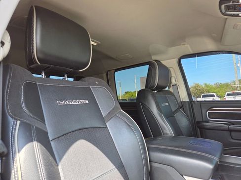 Used 2023 RAM 2500 Laramie AWD/4WD image 11