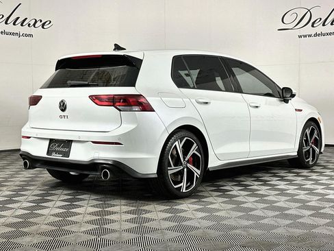 Used 2024 Volkswagen GTI SE FWD image 6