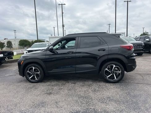 Used 2023 Chevrolet TrailBlazer RS FWD image 6