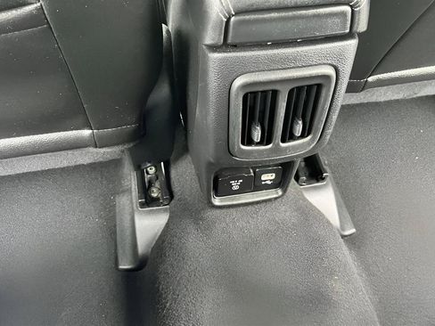 Used 2021 Jeep Compass Latitude AWD/4WD image 27