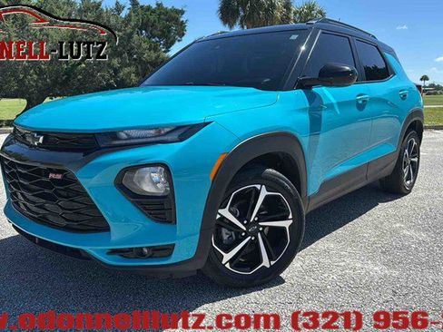 Used 2021 Chevrolet TrailBlazer RS w/ Technology Package FWD image 1