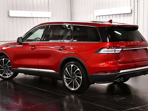 Used 2020 Lincoln Aviator Reserve w/ Equipment Group 202A AWD/4WD image 5