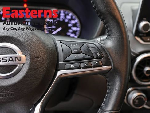 Used 2023 Nissan Sentra SV FWD image 15