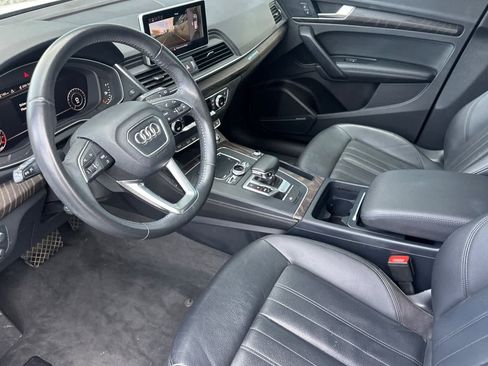 Used 2018 Audi Q5 Prestige image 11