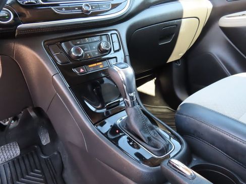 Used 2018 Buick Encore Preferred FWD image 16