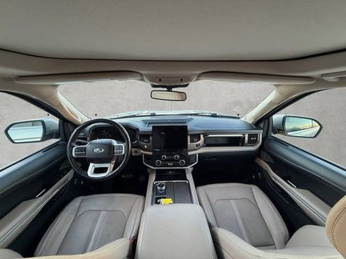 Used 2024 Ford Expedition Max Limited image 20