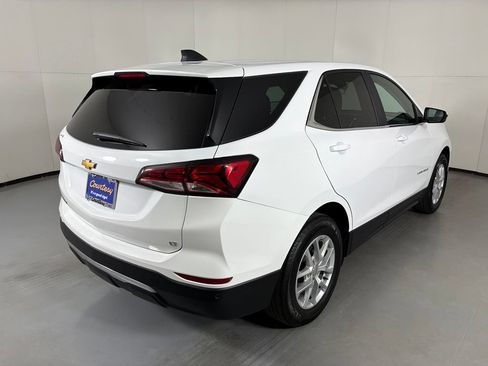 Used 2024 Chevrolet Equinox LT FWD image 8