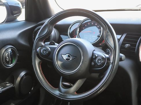 Used 2021 MINI Cooper S FWD image 18