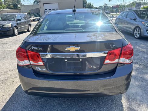 Used 2015 Chevrolet Cruze LT FWD image 8