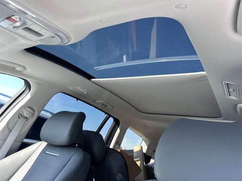 New 2026 Hyundai Ioniq 9 Limited image 24