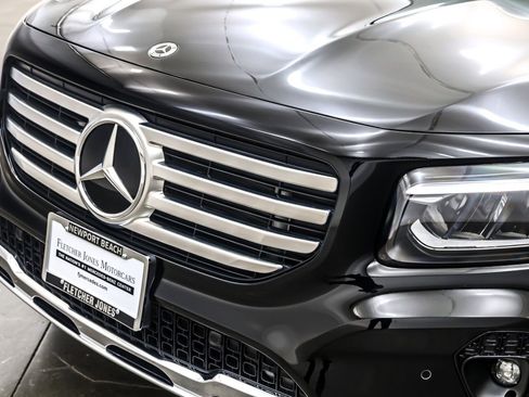 Certified 2024 Mercedes-Benz GLB 250 4MATIC image 15