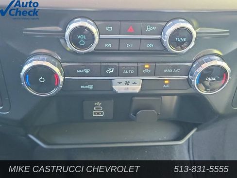 Used 2025 Ford F150 XLT w/ Equipment Group 301A Standard AWD/4WD image 19
