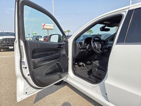 Used 2023 Dodge Durango GT AWD/4WD image 12