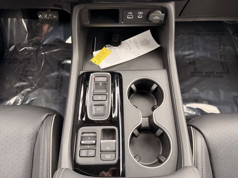 Certified 2024 Honda Pilot Elite image 20