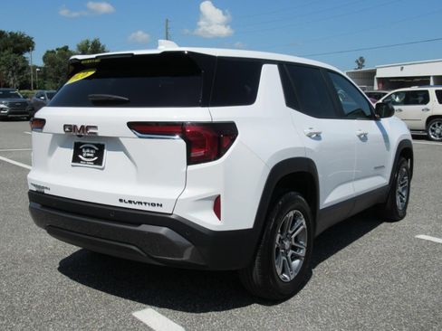 Used 2026 GMC Terrain Elevation FWD image 7