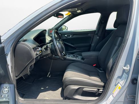 Used 2023 Honda Civic Sport image 11
