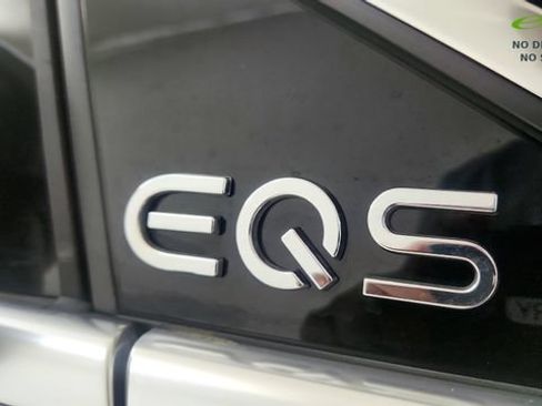 Used 2023 Mercedes-Benz EQS 580 4MATIC SUV image 31